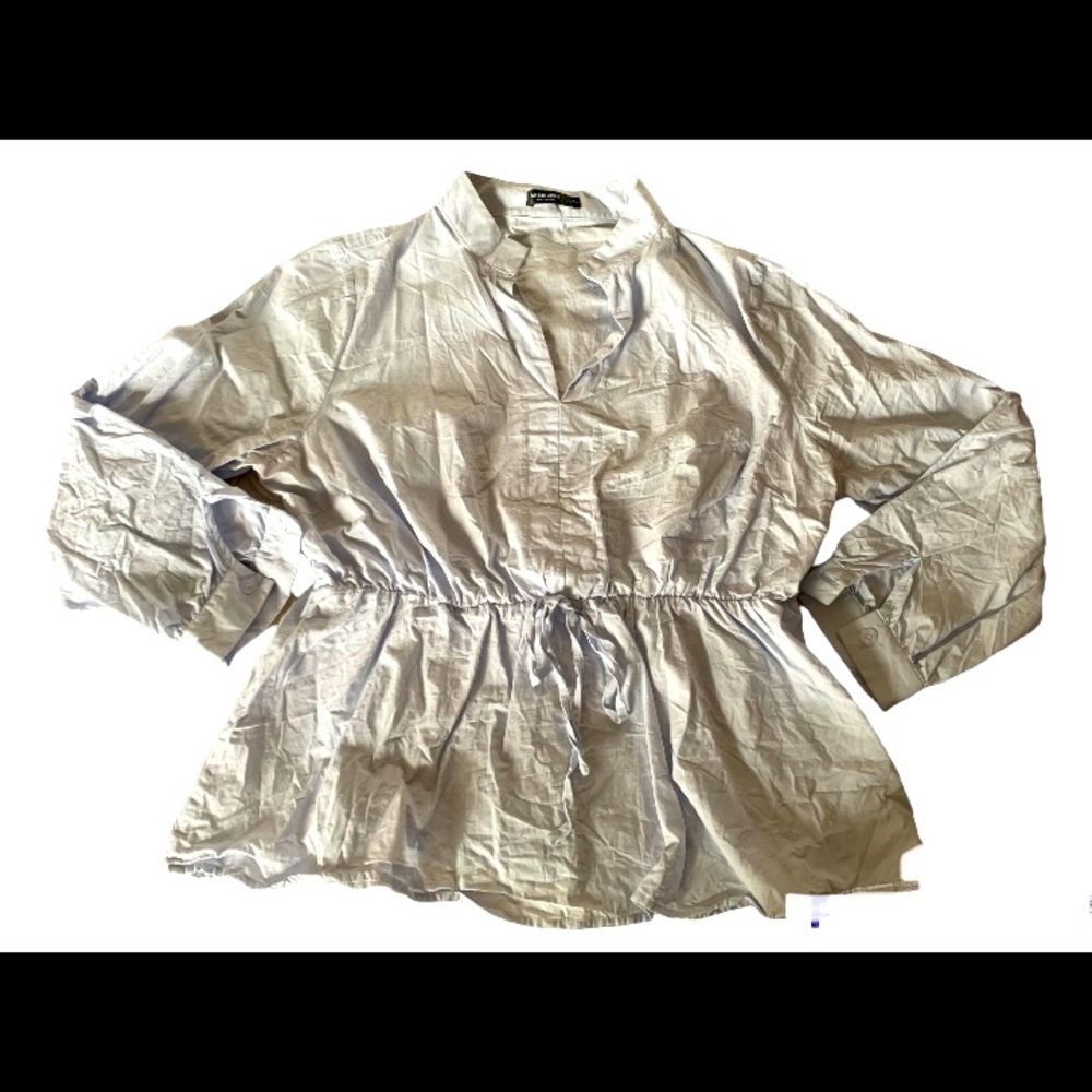 Cotton blend collared blouse, peplum style, with decorative tie at the waist